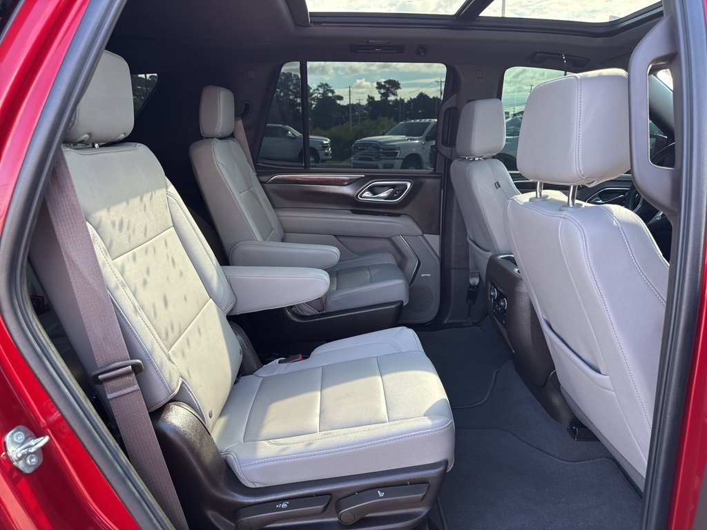 Used 2023 Chevrolet Tahoe Z71 w/ Luxury Package image 22