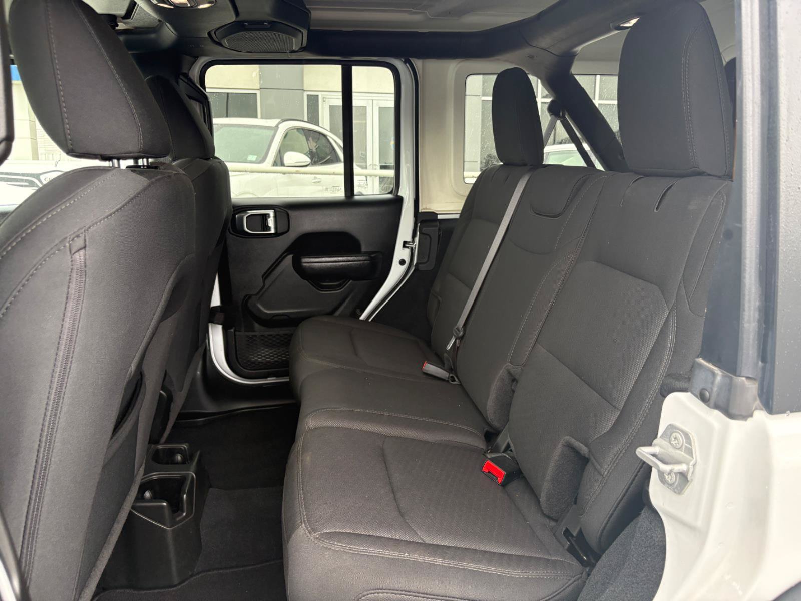 Used 2022 Jeep Wrangler Unlimited Sport AWD/4WD image 17