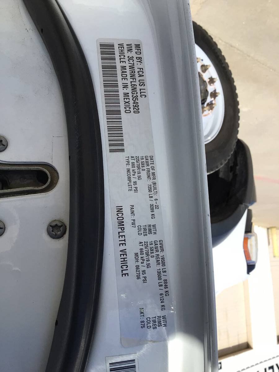 Used 2022 RAM 5500 Tradesman w/ Max Tow Package AWD/4WD image 41
