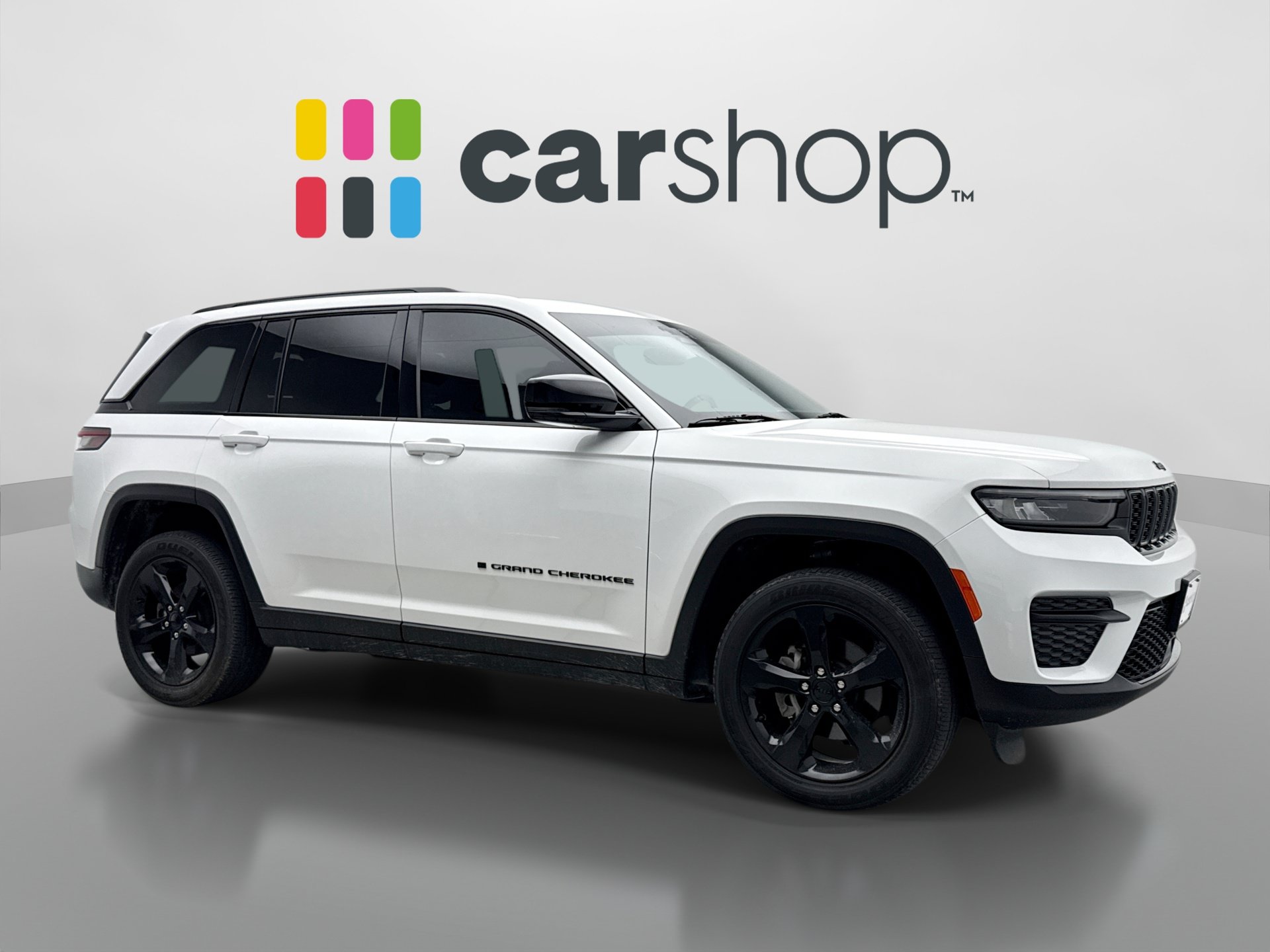 Used 2023 Jeep Grand Cherokee Altitude AWD/4WD image 7