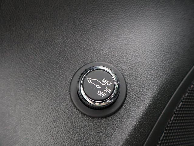 New 2025 Buick Envision Sport Touring image 19