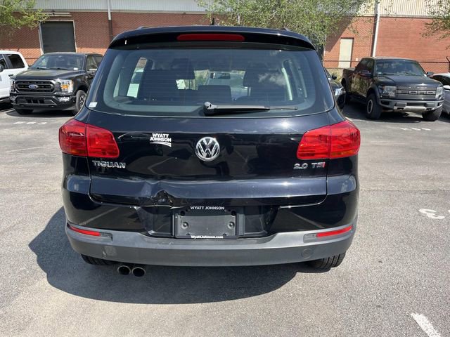 Used 2015 Volkswagen Tiguan S image 4