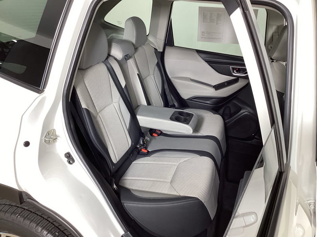 Used 2020 Subaru Forester Premium AWD/4WD image 33