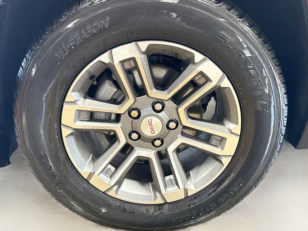 Used 2026 GMC Terrain Elevation AWD/4WD image 30