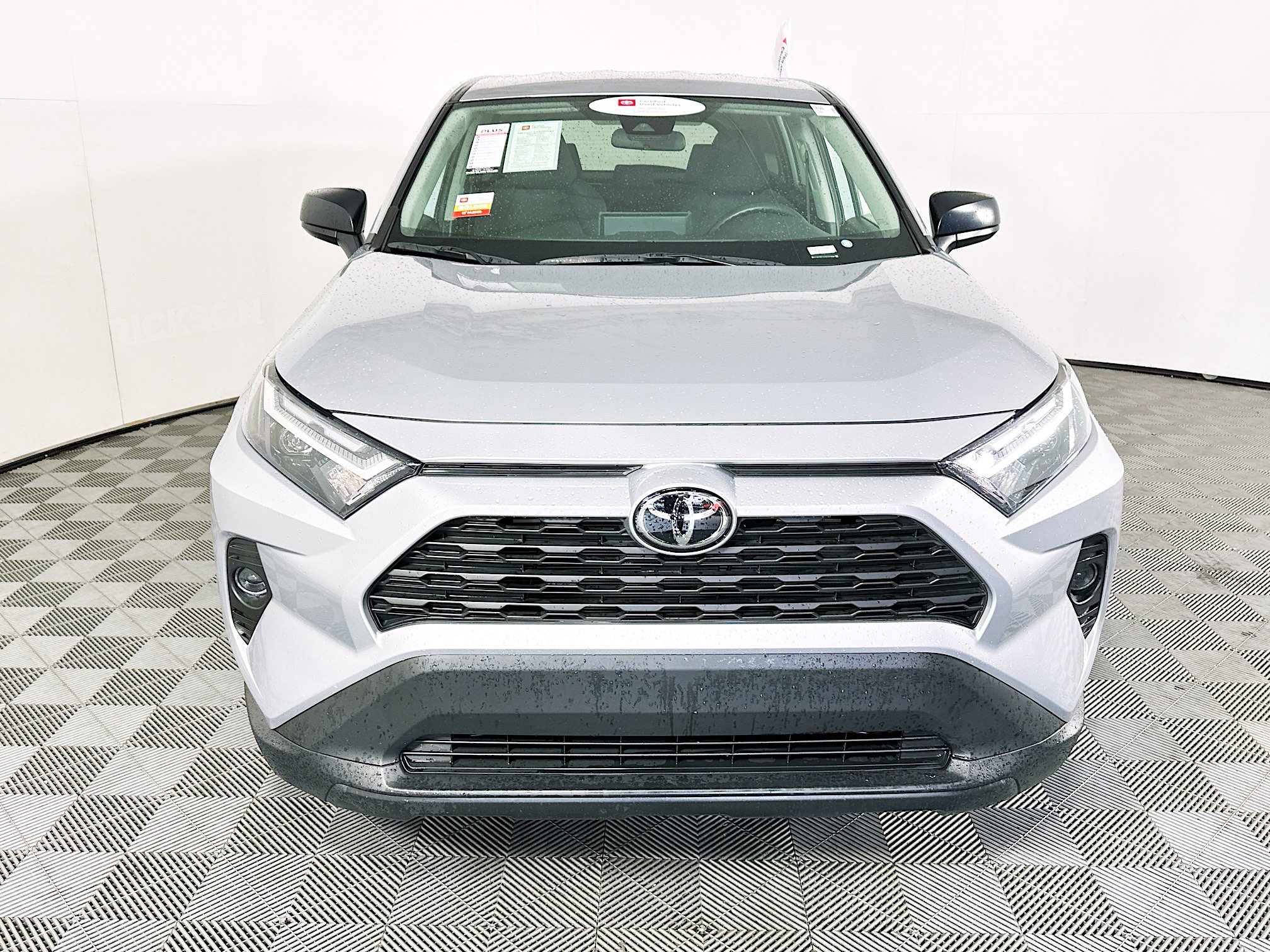 Used 2025 Toyota RAV4 LE FWD image 8