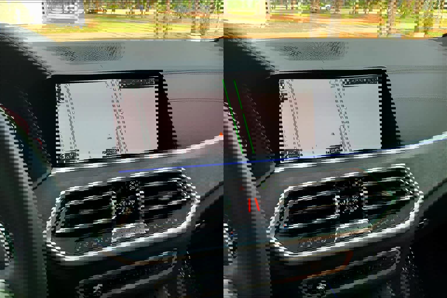 Certified 2022 BMW X5 xDrive40i w/ M Sport Package image 6