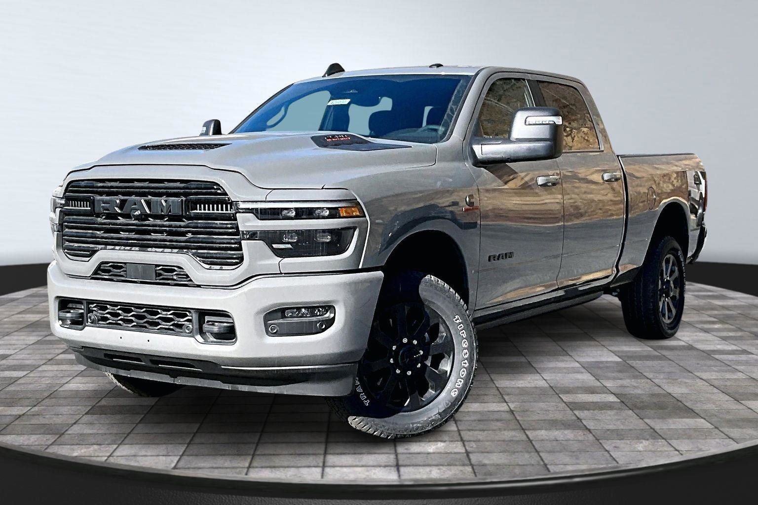 New 2026 RAM 2500 Laramie AWD/4WD image 2
