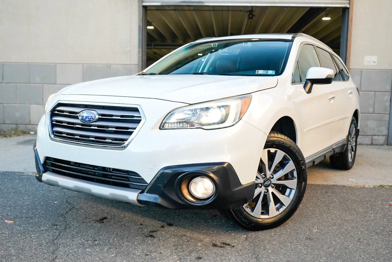 Used 2017 Subaru Outback 2.5i Touring