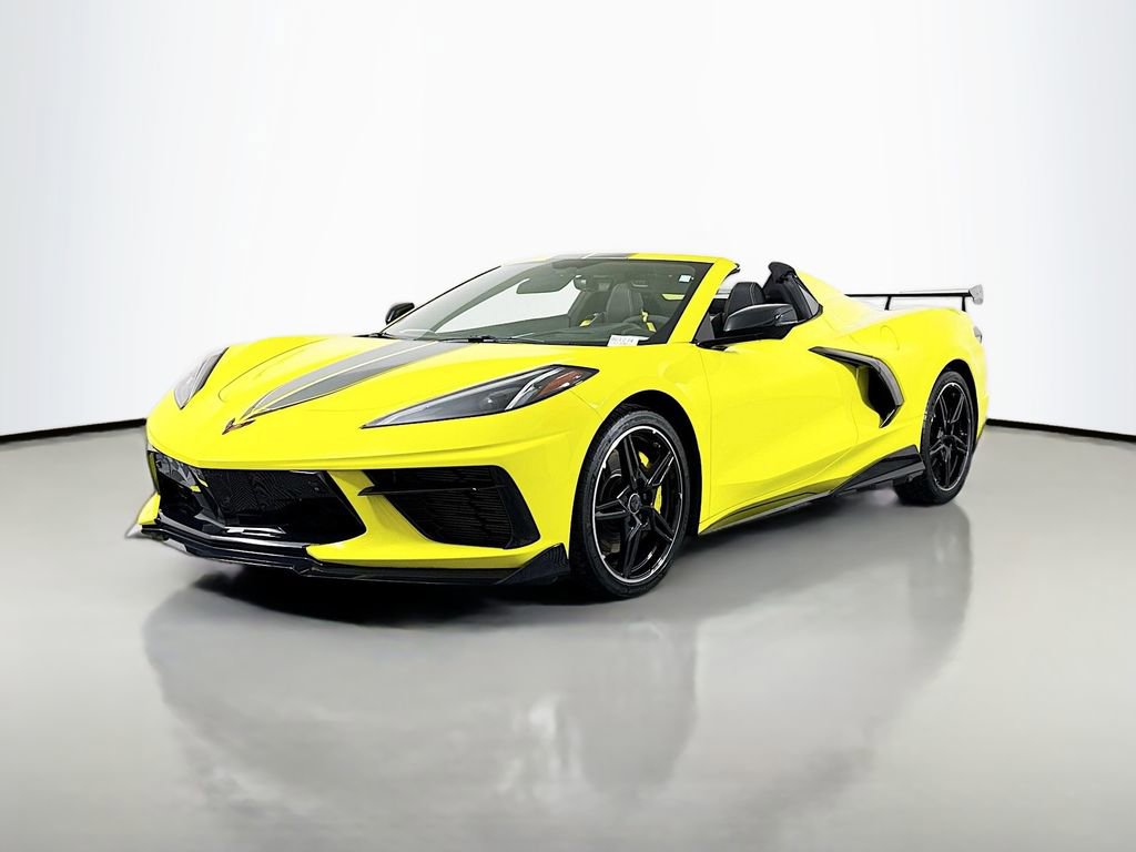 Used 2021 Chevrolet Corvette Stingray Premium Conv w/ Z51 Performance Package image 3