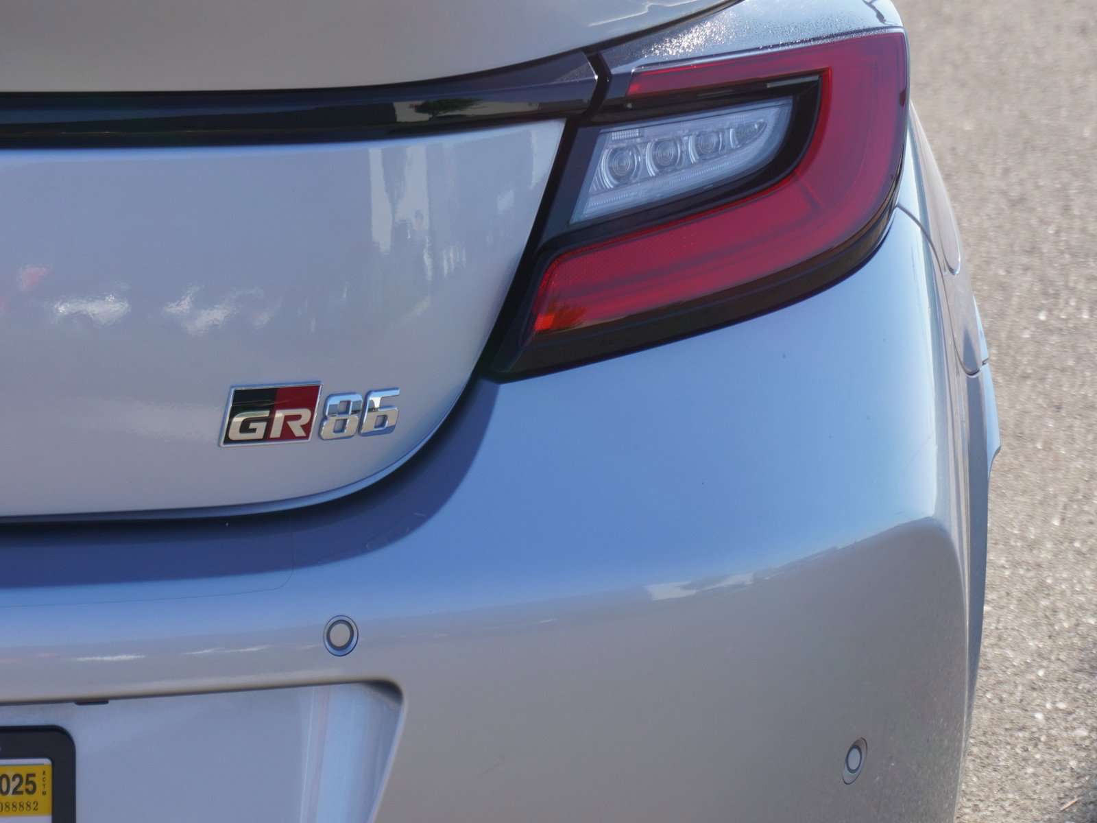 Used 2023 Toyota GR86 RWD image 10