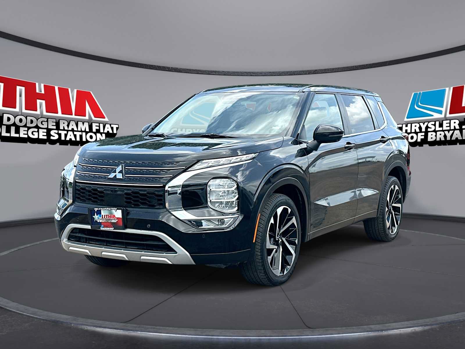 Used 2024 Mitsubishi Outlander SE FWD video 1