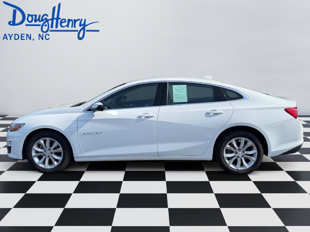 Used 2024 Chevrolet Malibu LT FWD image 2