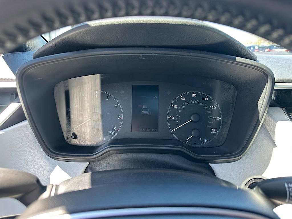 Certified 2023 Toyota Corolla SE w/ SE Premium Package image 25