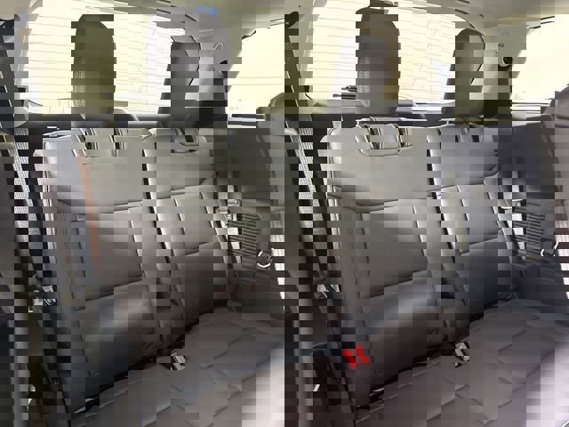 New 2026 Ford Explorer Active w/ Active Comfort Package AWD/4WD image 18