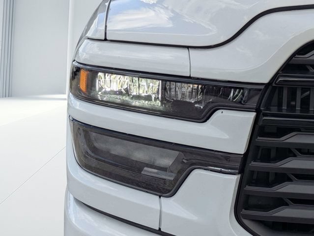 New 2026 RAM 3500 Big Horn AWD/4WD image 9