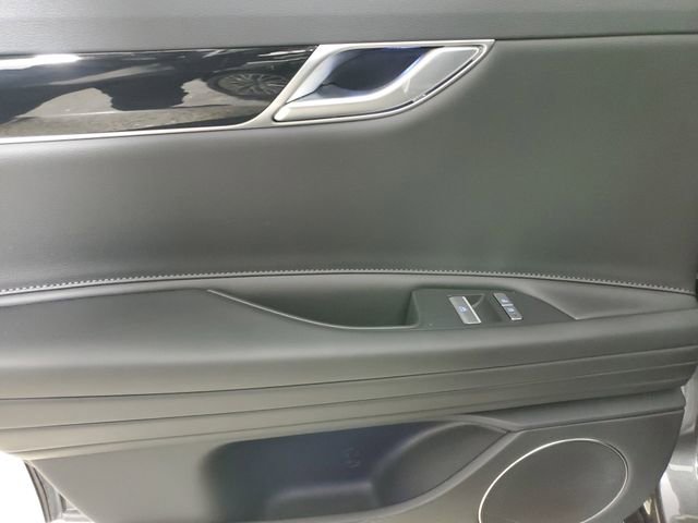 Used 2023 Genesis G80 2.5T image 9