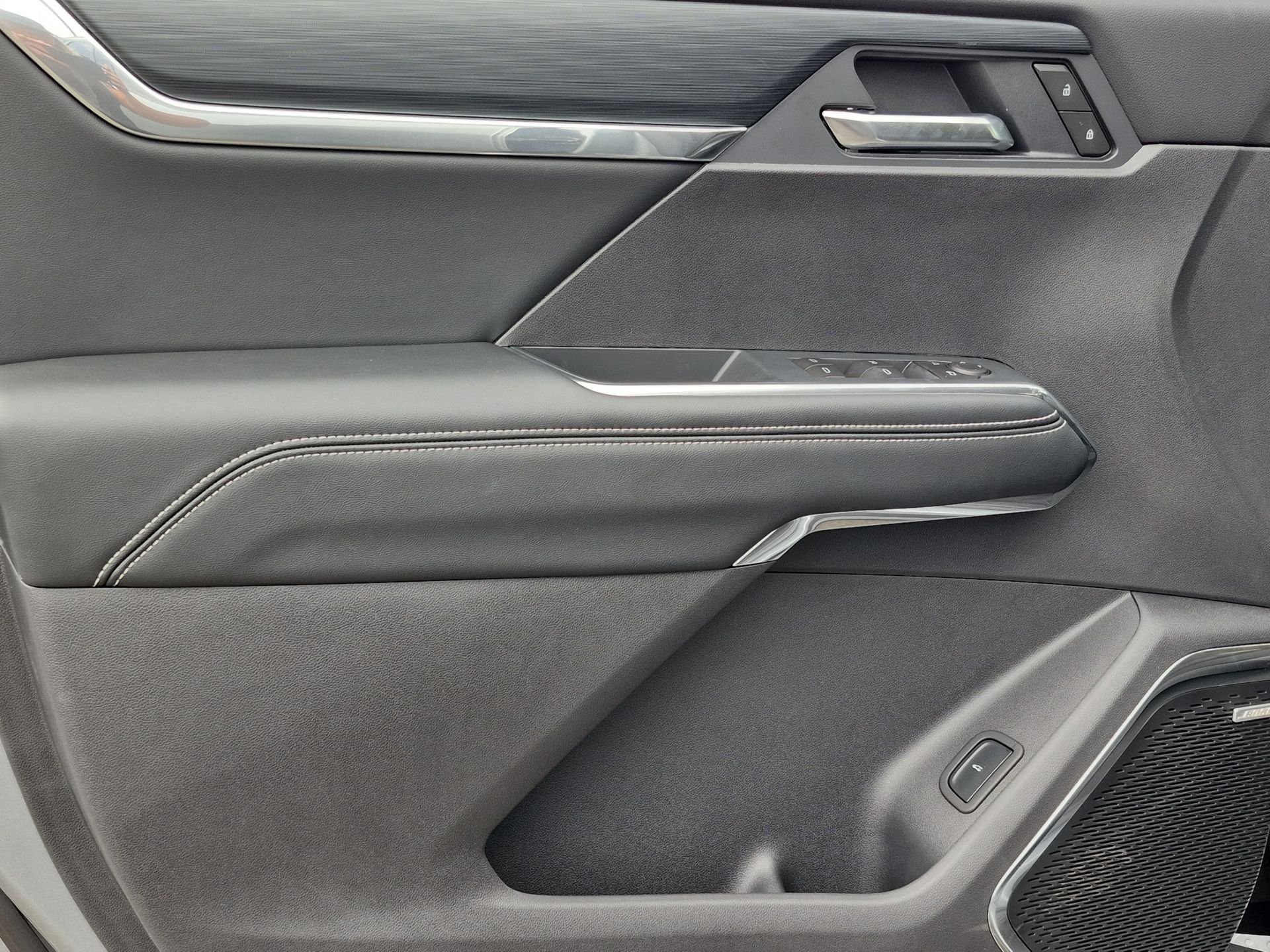 New 2025 GMC Acadia Elevation FWD image 22