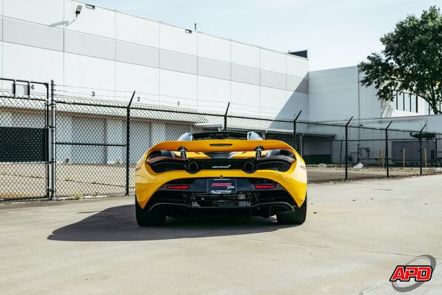 Used 2020 McLaren 720S Performance RWD image 92