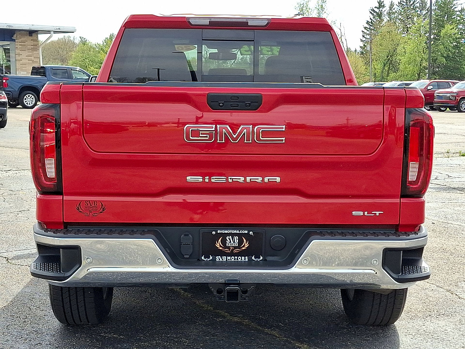 Used 2021 GMC Sierra 1500 SLT w/ SLT Premium Plus Package AWD/4WD image 23