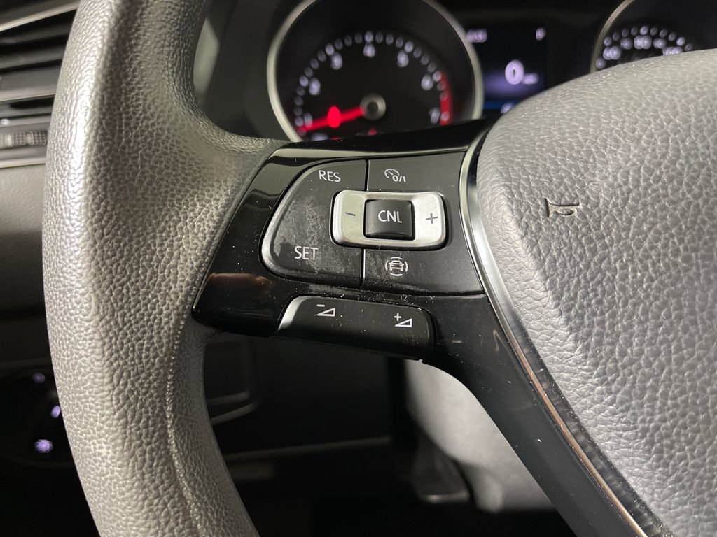 Used 2020 Volkswagen Tiguan S FWD image 28