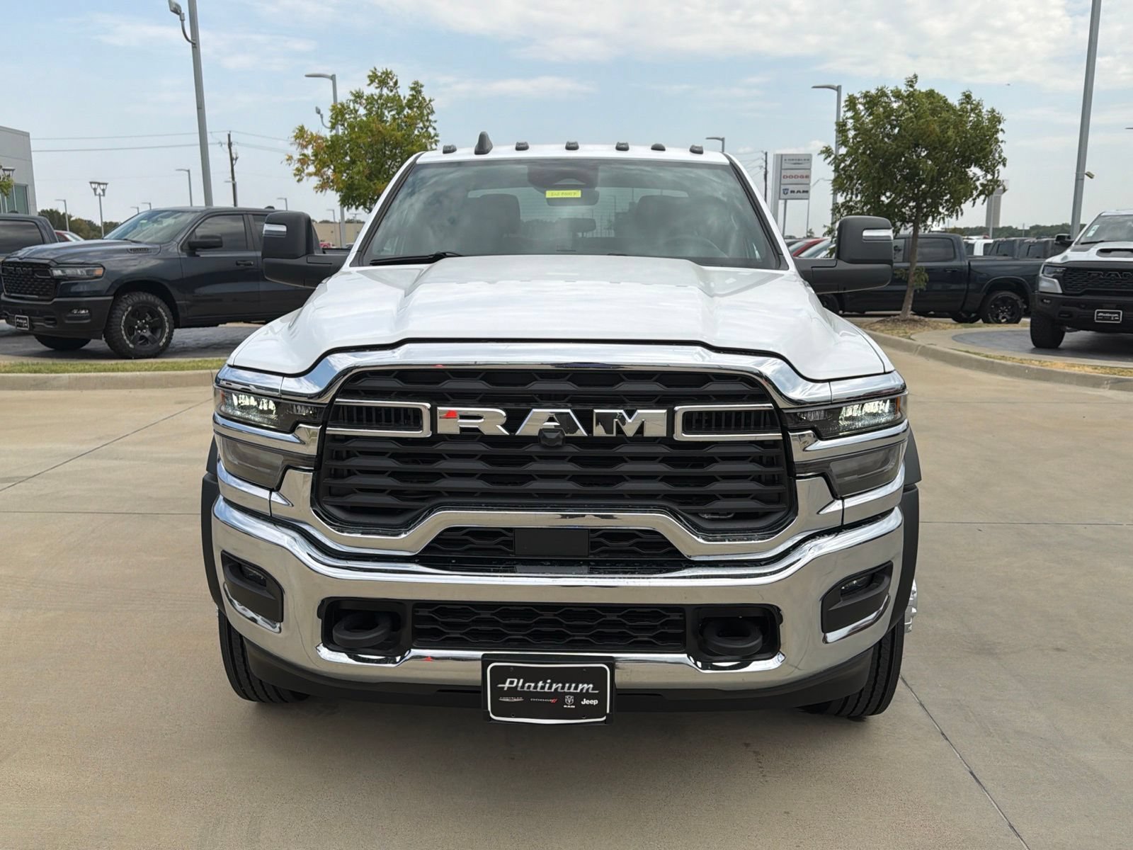 New 2027 RAM 4500 Tradesman w/ Chrome Appearance Group AWD/4WD image 8