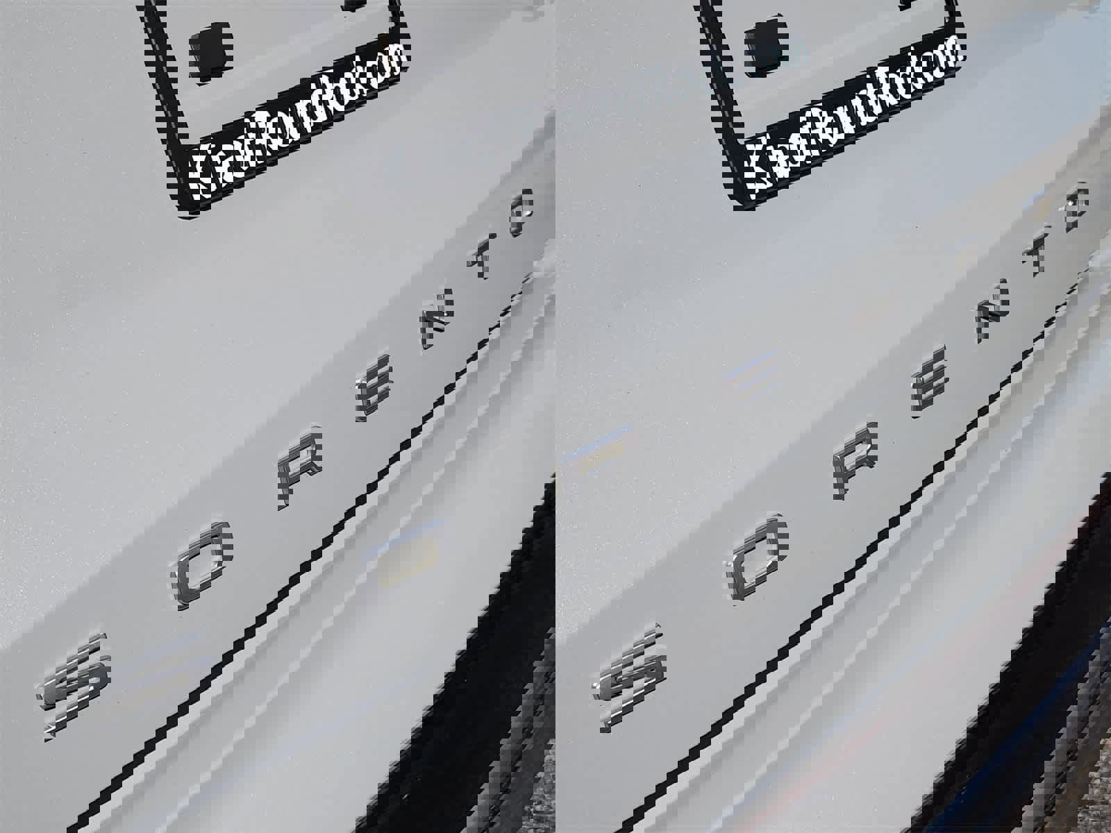 Used 2022 Kia Sorento EX w/ Panoramic Sunroof Package image 11