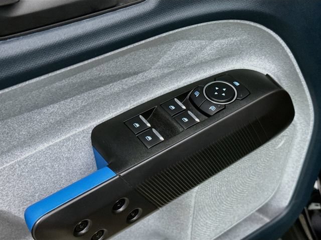 Used 2025 Ford Maverick XLT FWD image 17