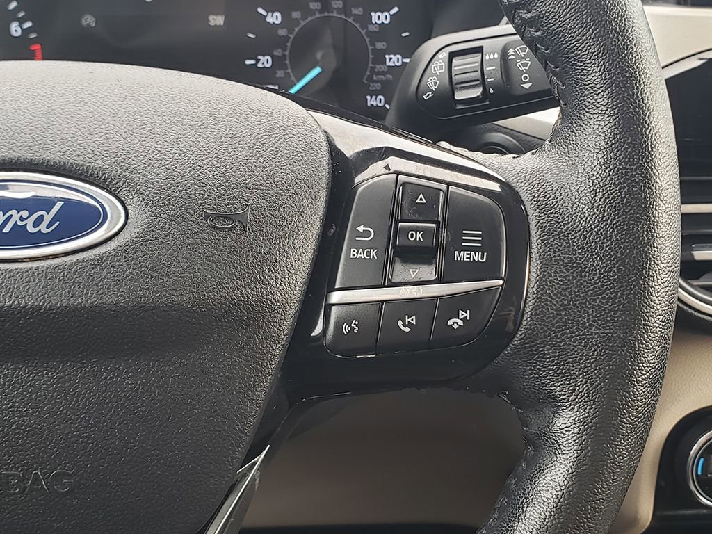 Certified 2021 Ford Escape SEL image 26