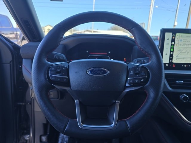 Used 2025 Ford Explorer ST-Line w/ ST-Line Street Pack image 27
