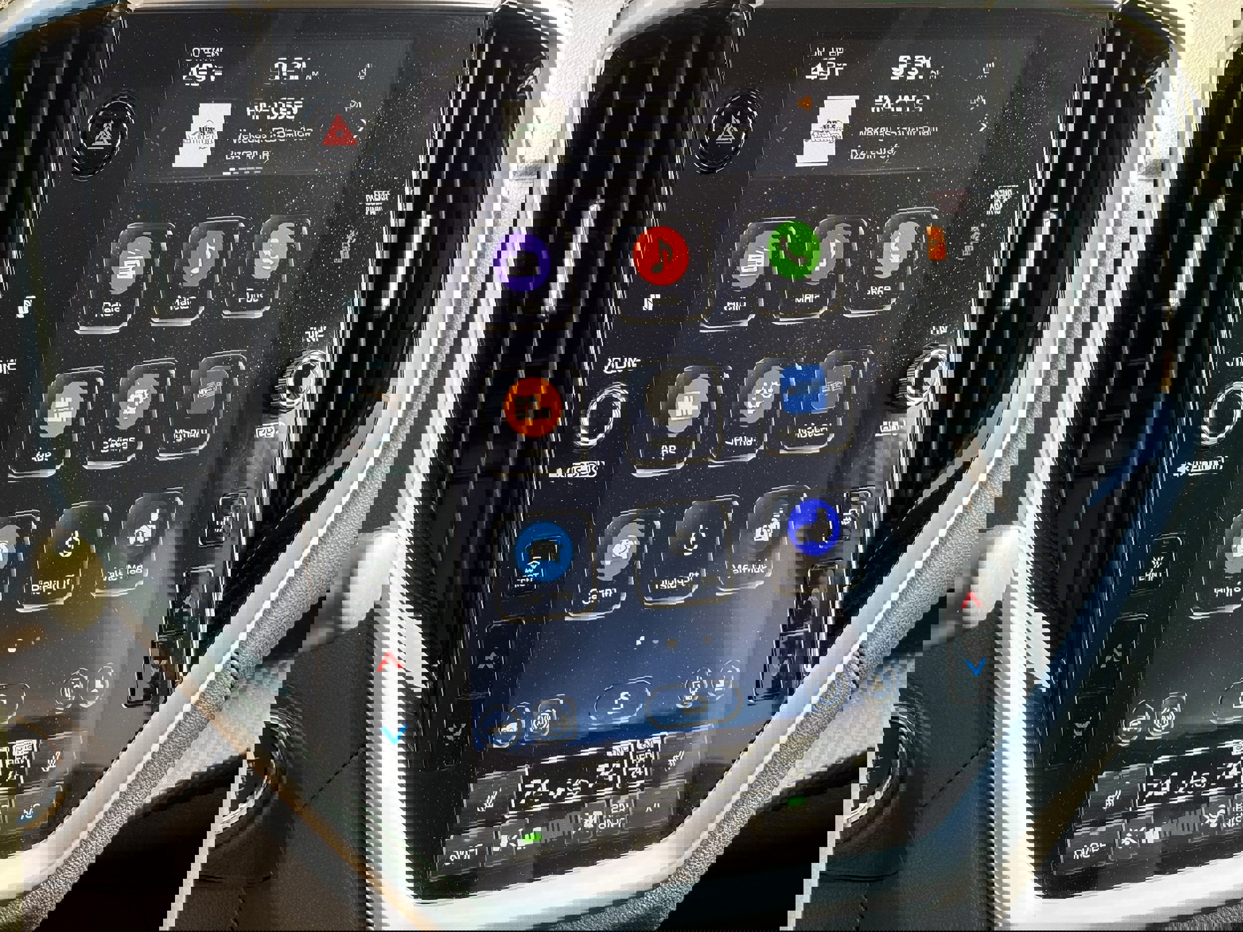 Certified 2025 Subaru Ascent Premium image 22