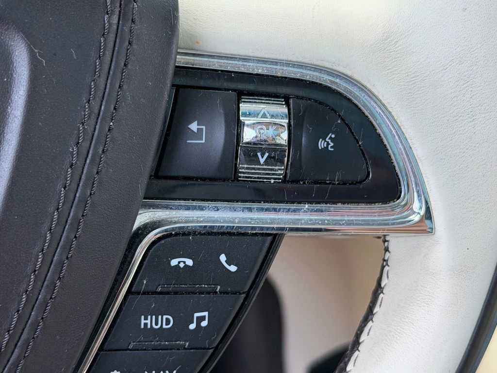 Used 2018 Lincoln Continental Black Label FWD image 23