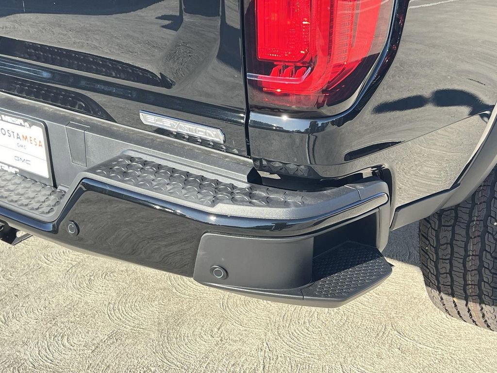 New 2026 GMC Canyon Elevation image 28