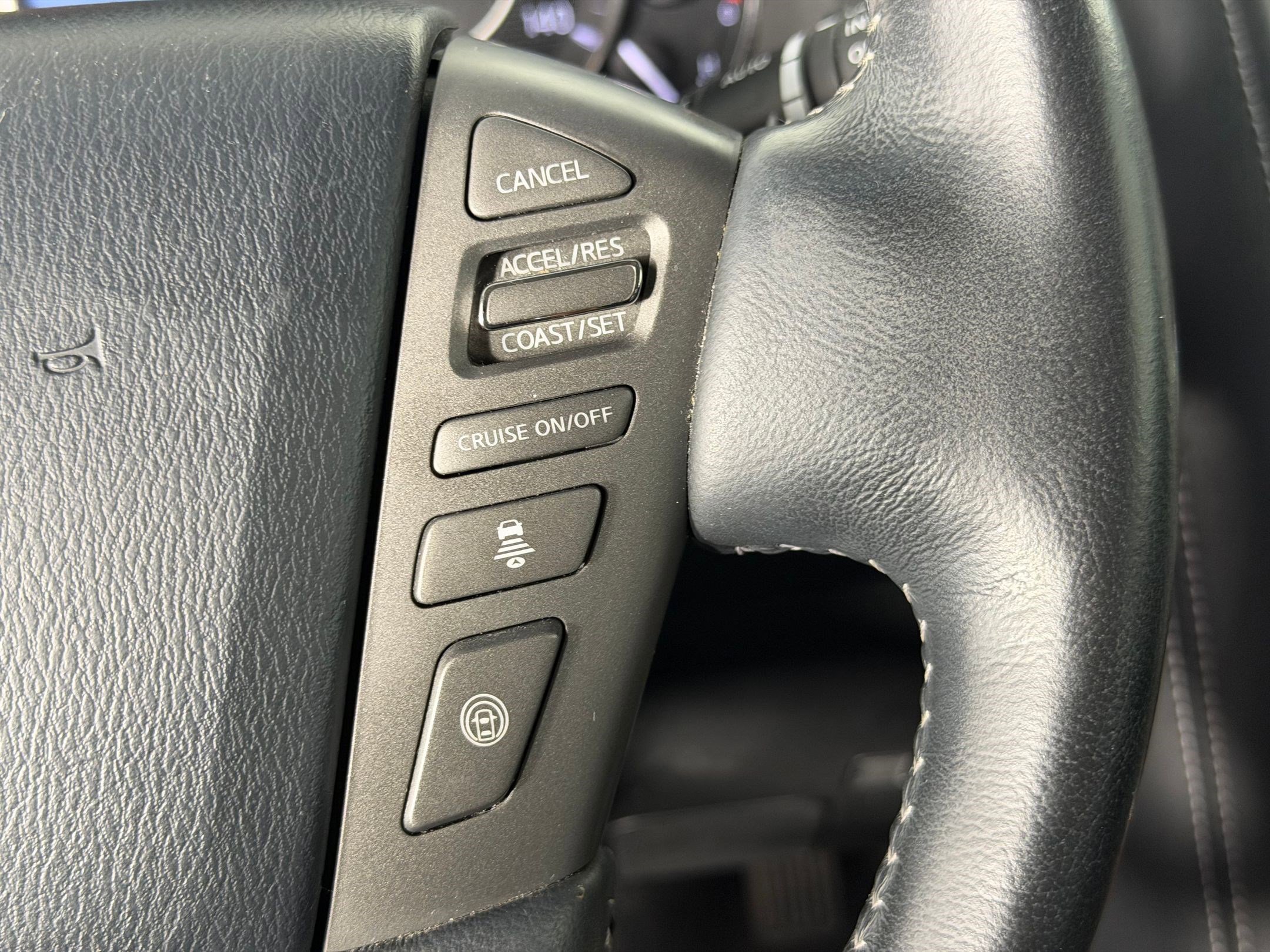 Used 2017 Nissan Armada Platinum w/ Captain Seat Package image 27