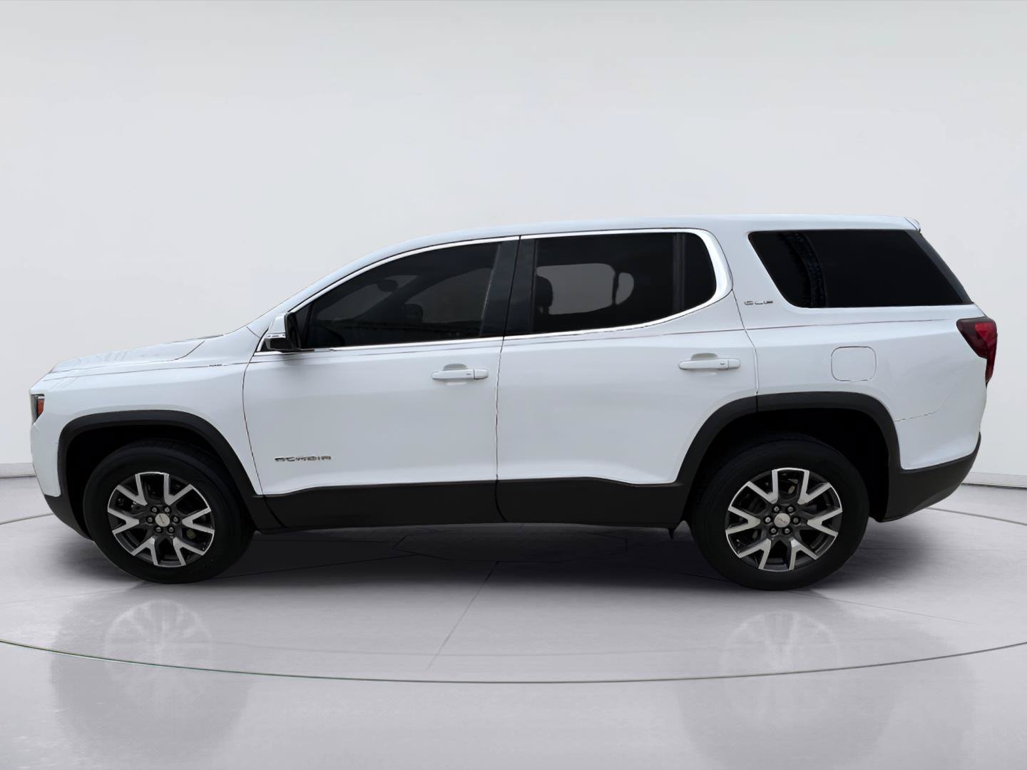Used 2021 GMC Acadia SLE w/ LPO, Floor Liner Package FWD image 6