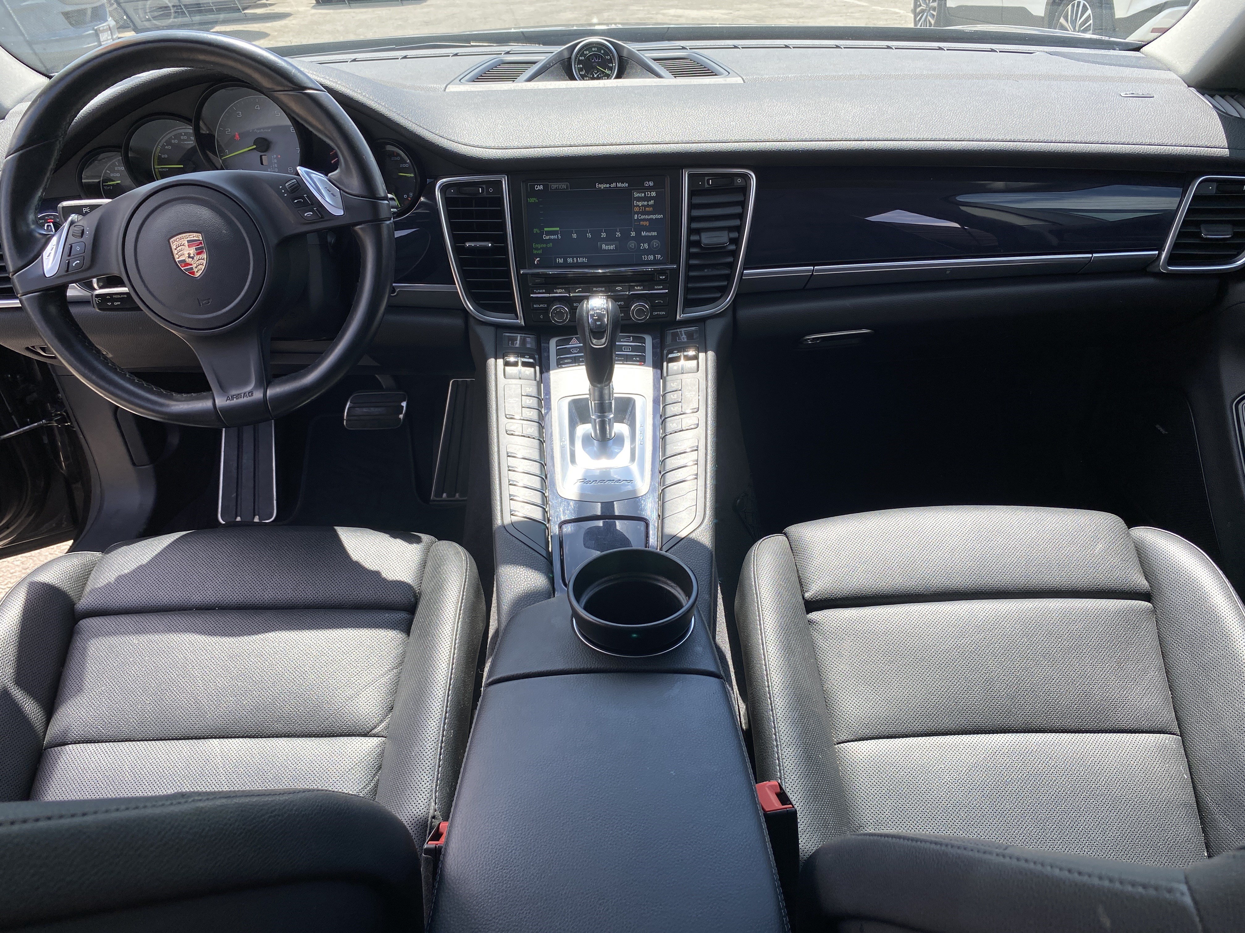 Used 2015 Porsche Panamera S RWD image 21