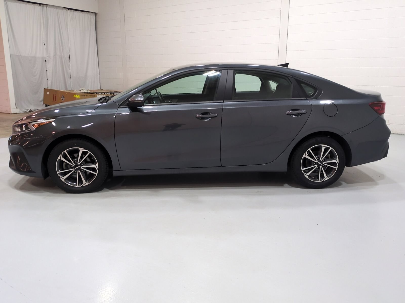 Certified 2024 Kia Forte LXS w/ LXS Technology Package FWD image 6