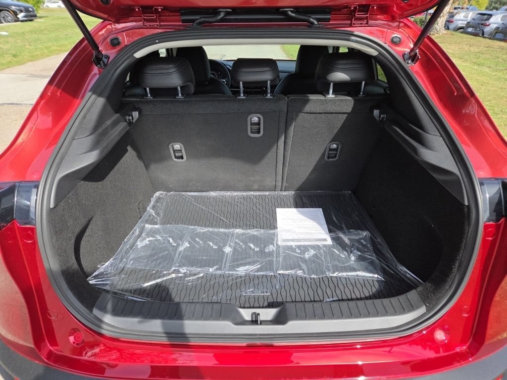 Used 2025 MAZDA CX-30 AWD 2.5 S w/ Select Sport Pkg image 7