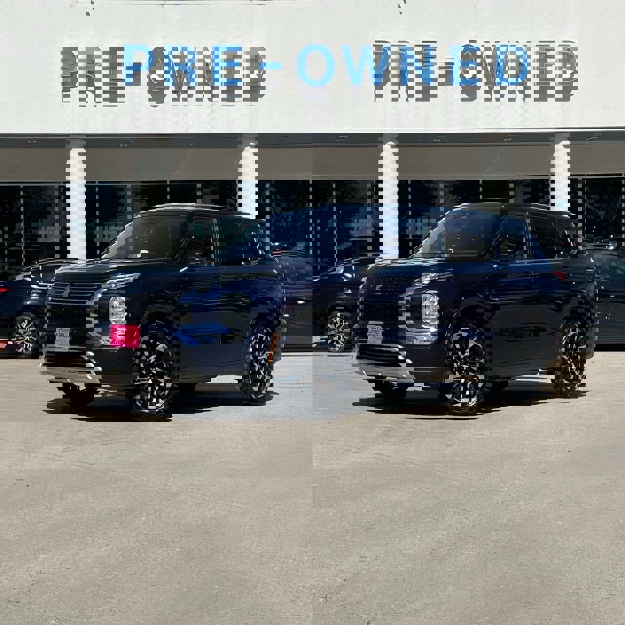 Used 2024 Mitsubishi Outlander SE