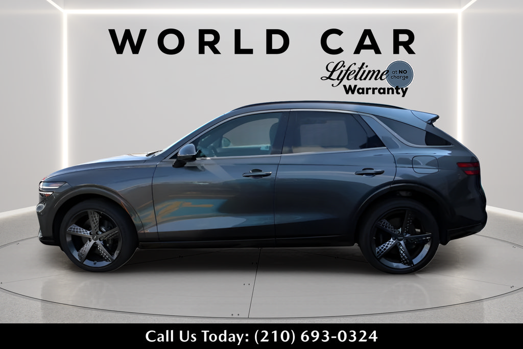 Used 2024 Genesis GV70 2.5T w/ Sport Prestige Package AWD/4WD image 6