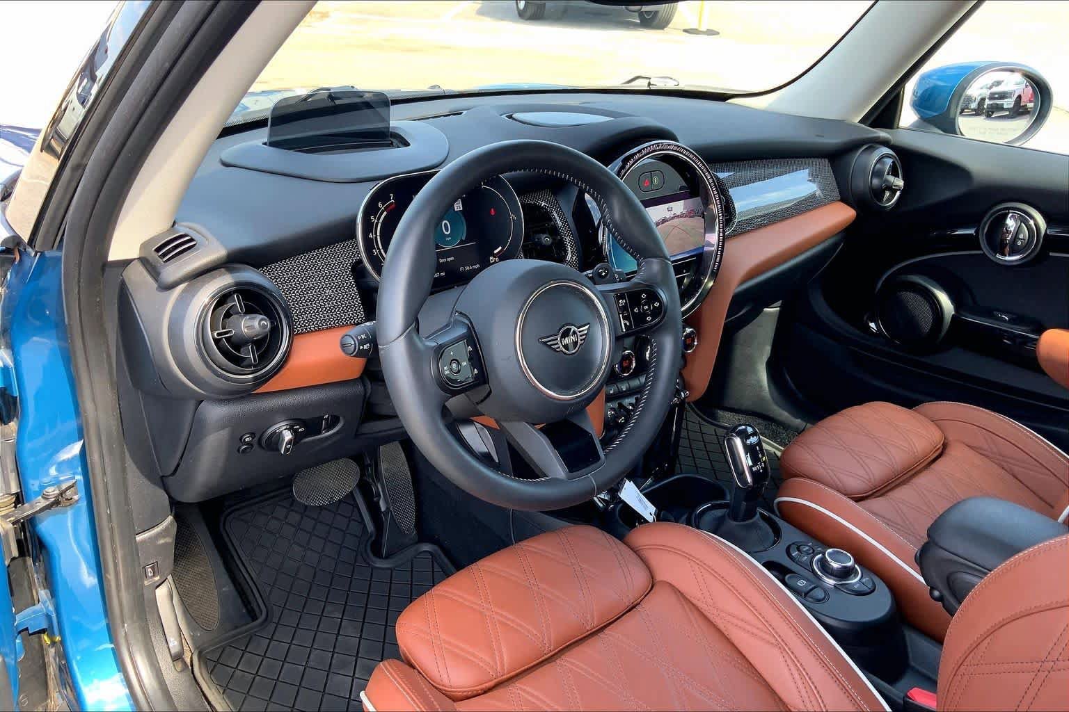 Used 2024 MINI Cooper S FWD image 18