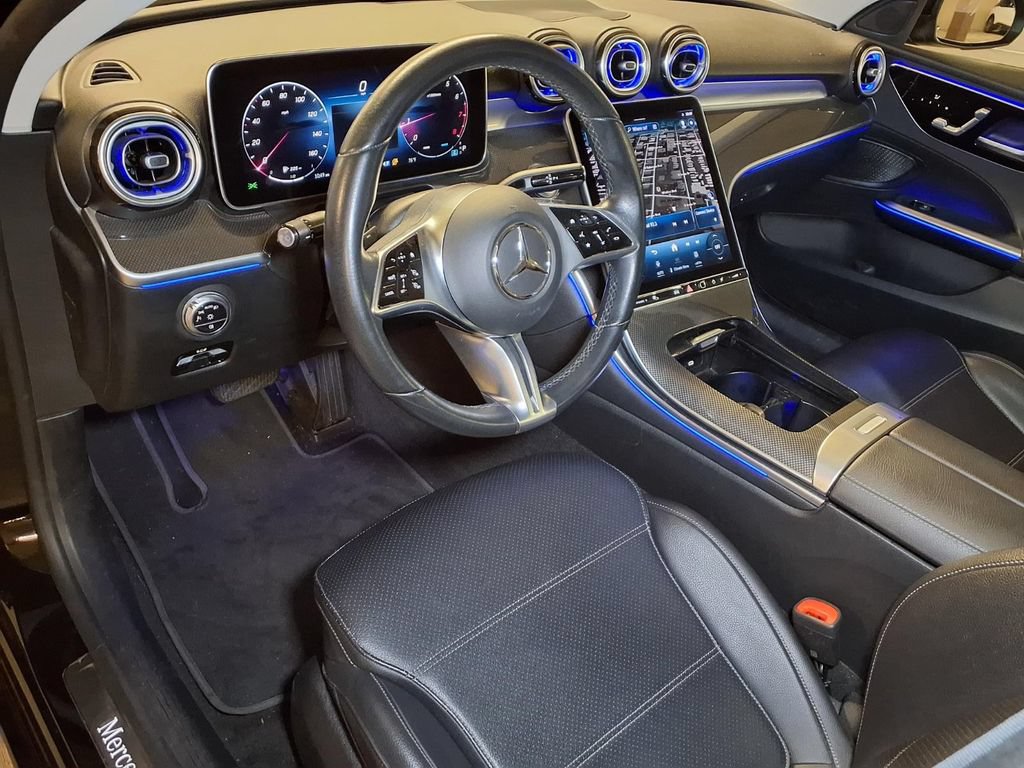 Used 2022 Mercedes-Benz C 300 Sedan image 3