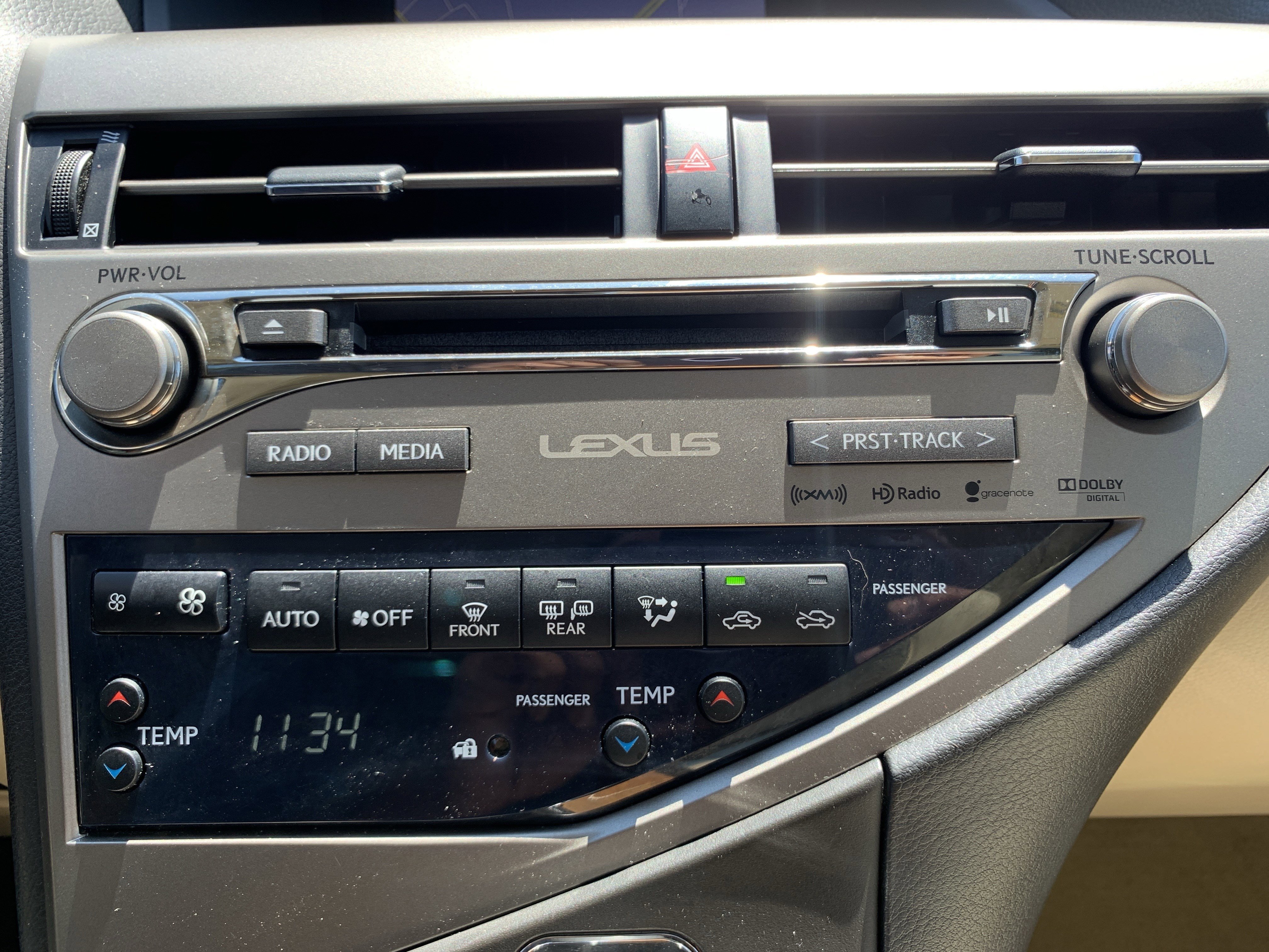Used 2015 Lexus RX 450h FWD image 29