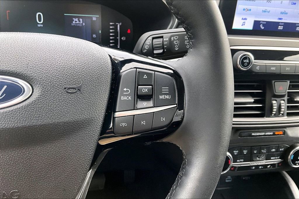 Used 2023 Ford Escape Active AWD/4WD image 20