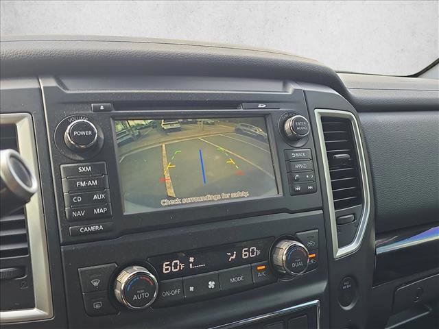 Used 2018 Nissan Titan SV w/ SV Convenience Package image 11