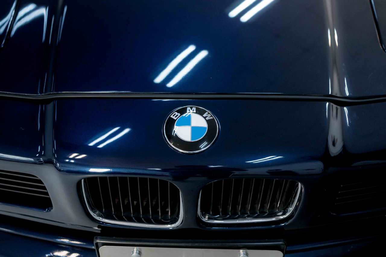 Used 1993 BMW 850Ci image 18