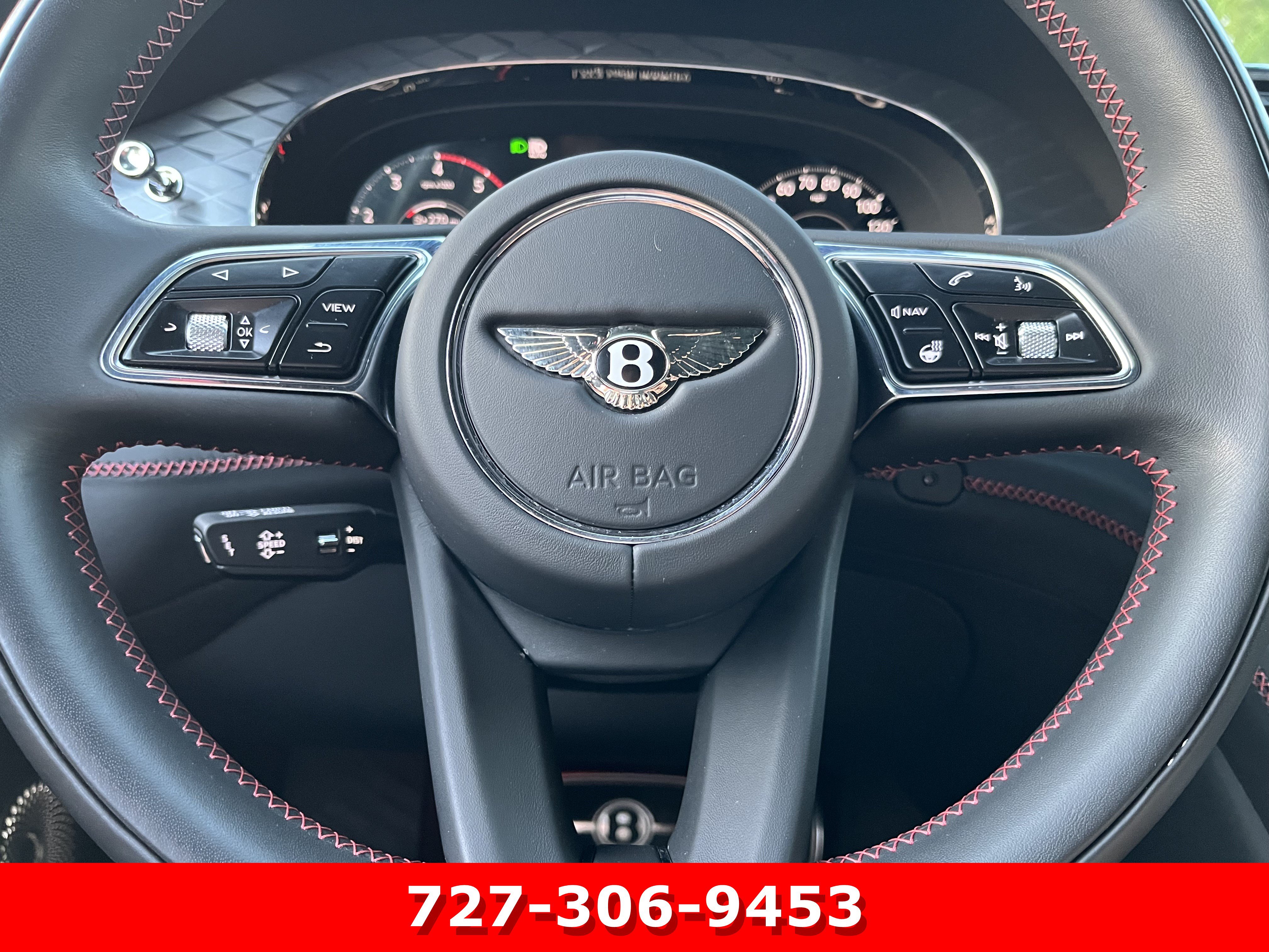 Used 2024 Bentley Bentayga AWD/4WD image 23
