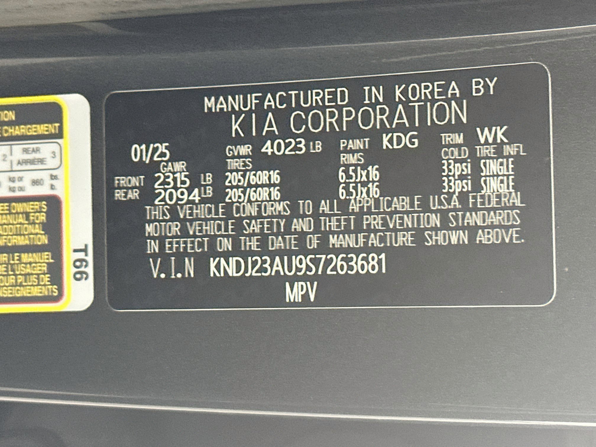 Used 2025 Kia Soul LX w/ LX Technology Package FWD image 12