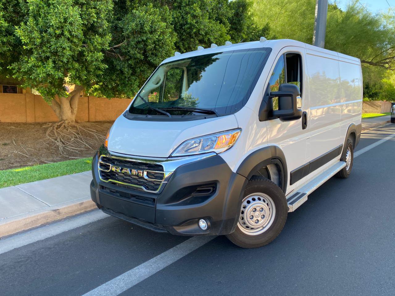 Used 2025 RAM ProMaster 2500 w/ U-Haul Equipment Group FWD image 56