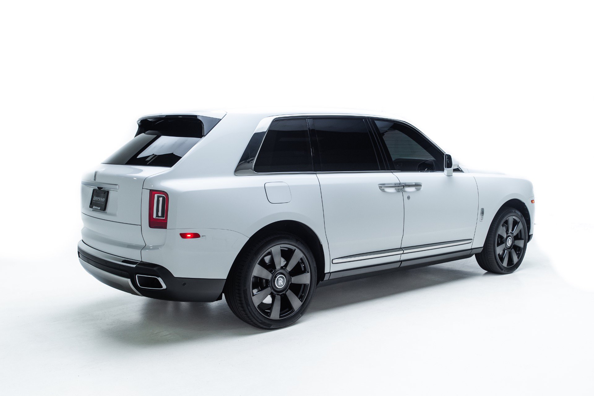 Used 2019 Rolls-Royce Cullinan AWD/4WD image 2