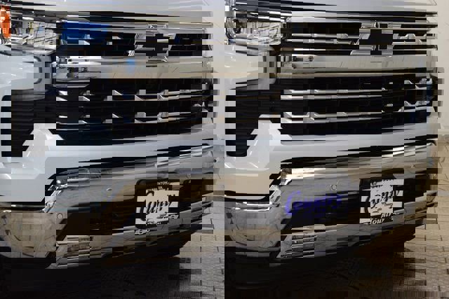 New 2026 Chevrolet Silverado 1500 LTZ w/ LTZ Premium Package image 13